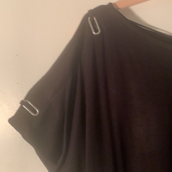 New Without Tags Cable & Gauge women’s Blouse. Black. XL - Picture 3 of 8